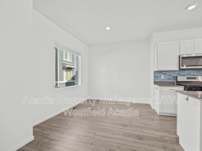 Building Photo - 3966 N Eagle Pt Ln