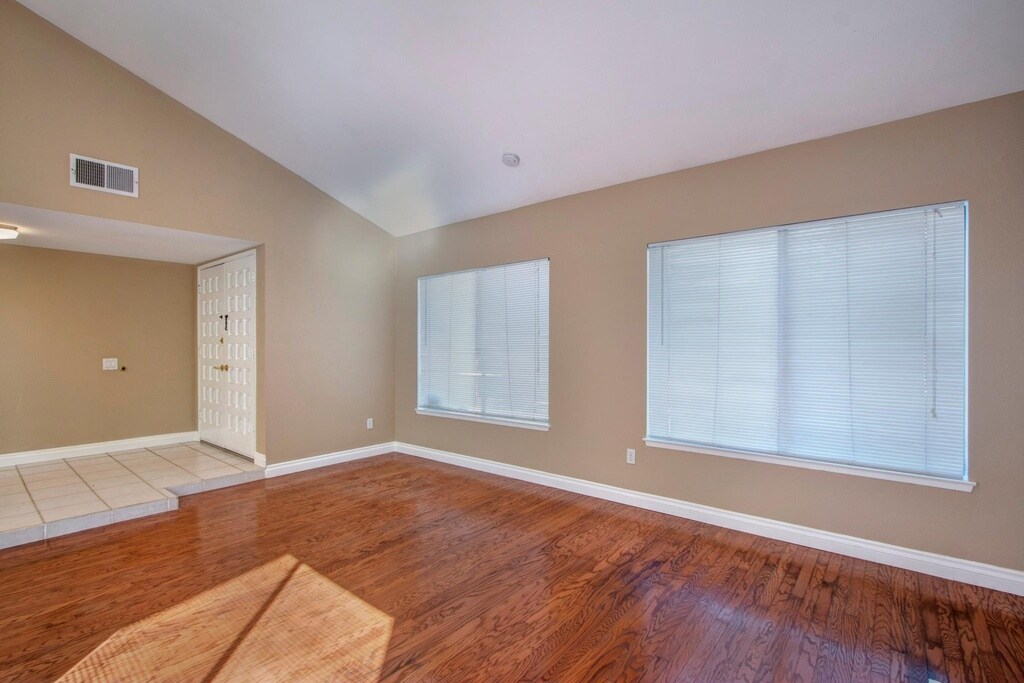 Building Photo - 17016 Matinal Rd