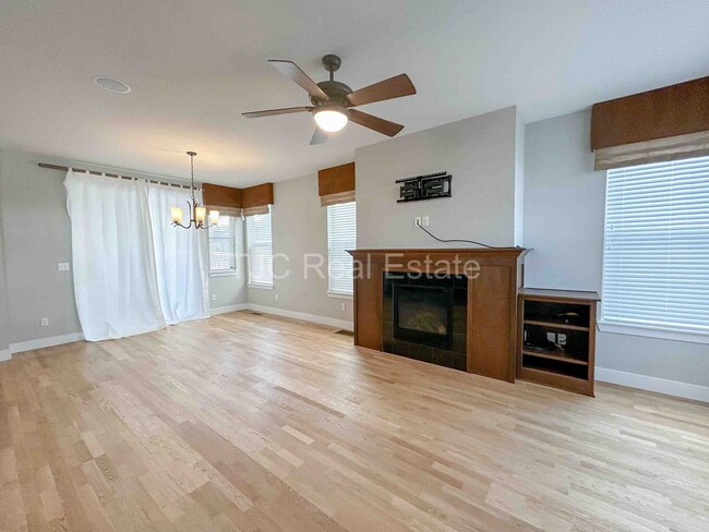 Building Photo - Finished Basement