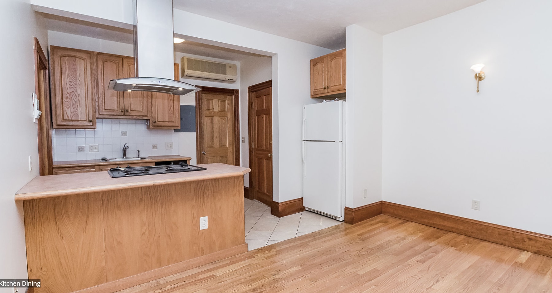 Building Photo - 66 Pinckney St