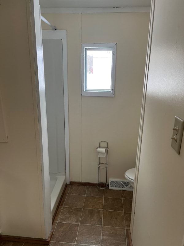 Building Photo - 20 Harriman Cove Rd