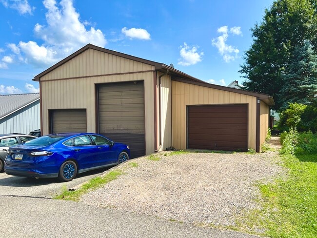 Gompers Ave. Parking - 1221 Church St