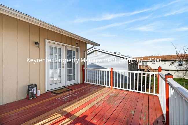 Building Photo - Beautiful Updated 3 Bedroom Home!