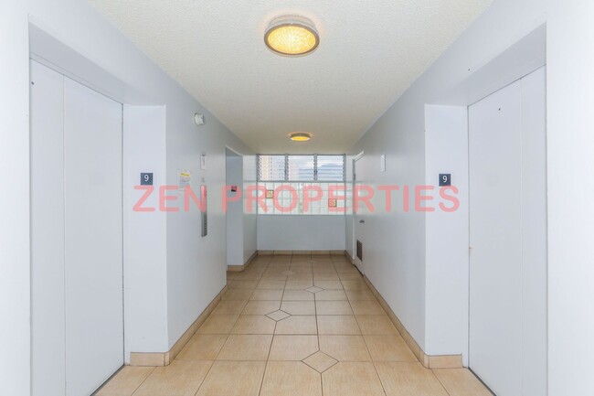Building Photo - Kapiolani Terrace studio for rent