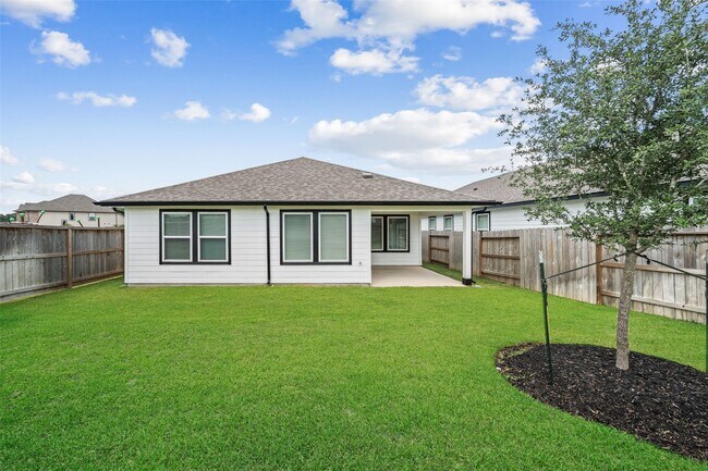 Building Photo - 14155 Greystone Ter St