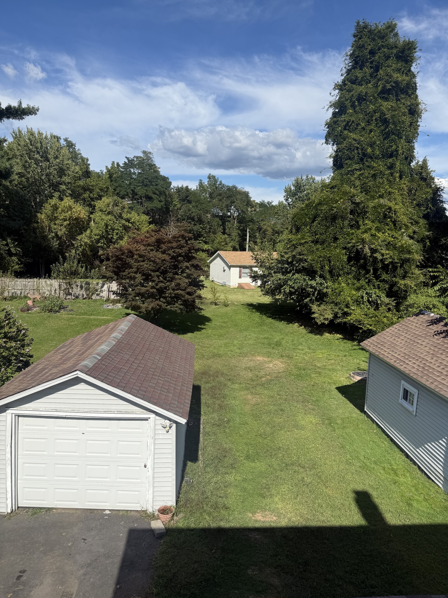 Building Photo - 133 W Vaughn St