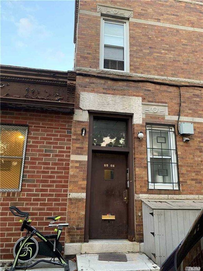 71-27 Myrtle Ave - 71-27 Myrtle Ave Queens NY 11385 | Apartment Finder