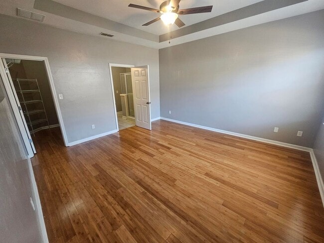 Building Photo - 5436 Hampton Hill Cir