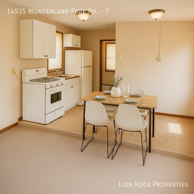 Building Photo - 14935 Wonderland Park Rd