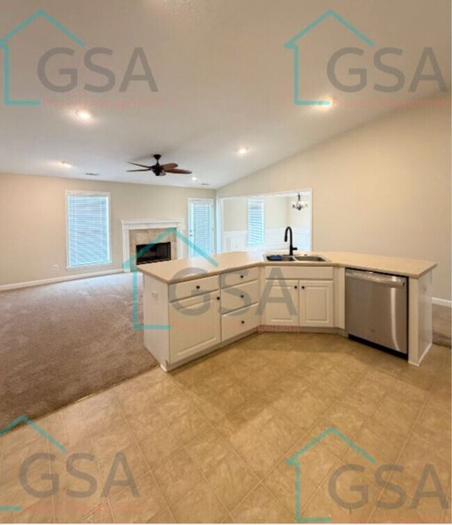Building Photo - 225 Laurel Trace Cir