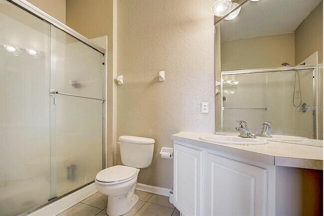 Building Photo - 8630 Buccilli Dr
