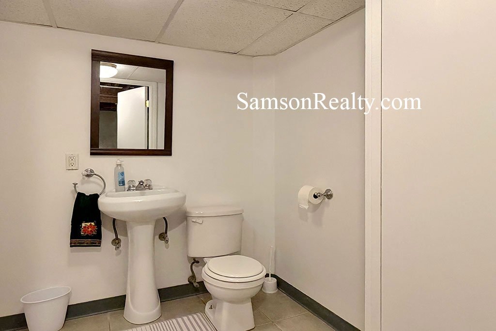 Building Photo - 1189 Smith St