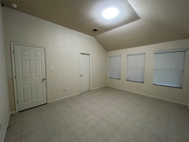 Building Photo - 15719 Wisteria Hill St