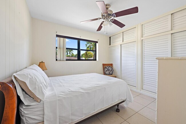 Building Photo - 4057 Chukker Dr