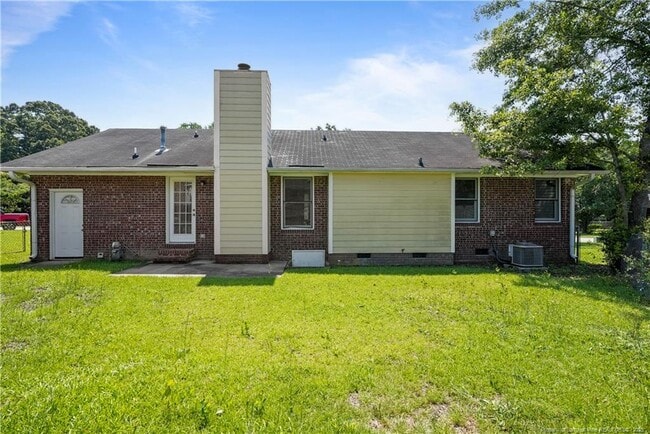 Building Photo - 6585 Applewhite Rd