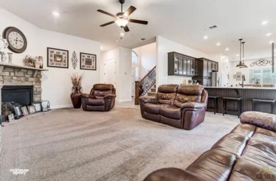 Building Photo - 14728 Plumeria Ct
