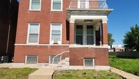 Building Photo - 3721 Iowa Ave
