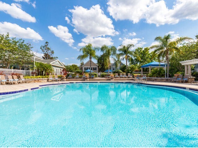Building Photo - 12879 Madison Pointe Cir