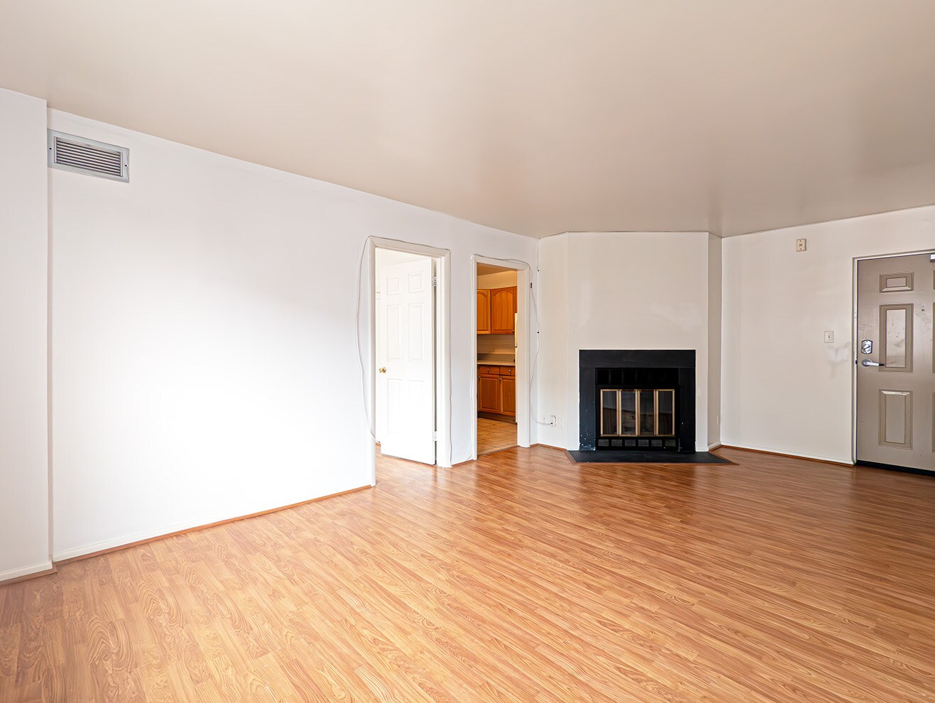 Building Photo - 4330 Hartwick Rd