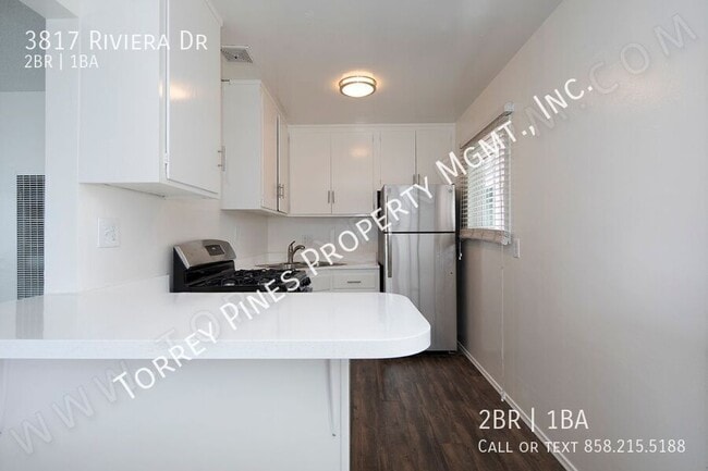 Building Photo - 3817 Riviera Dr