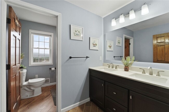 Building Photo - 136 Vargo Rd