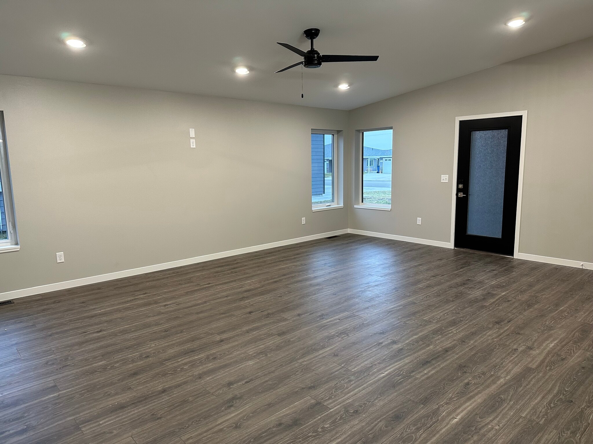 Living Room - 1817 3rd St NW