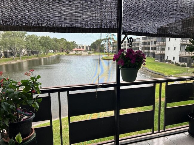 Building Photo - 6190 80th St N