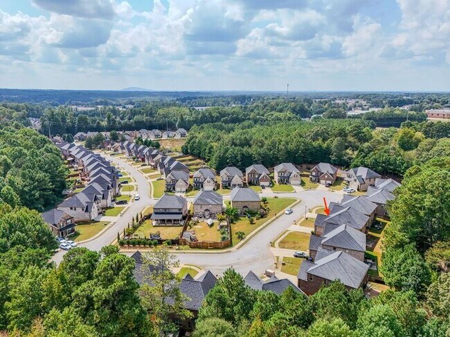 Building Photo - 512 Watercourse Way