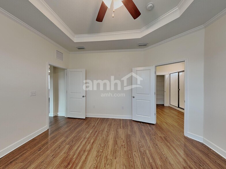 Building Photo - 322 Pine Terrace Dr