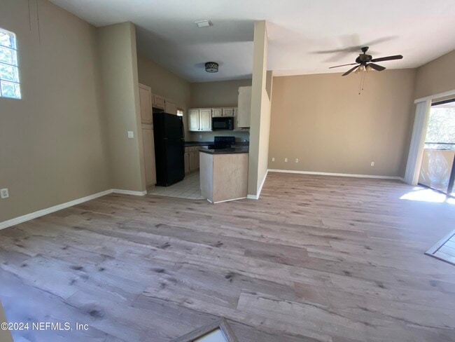 Primary Photo - 10150 Belle Rive Blvd