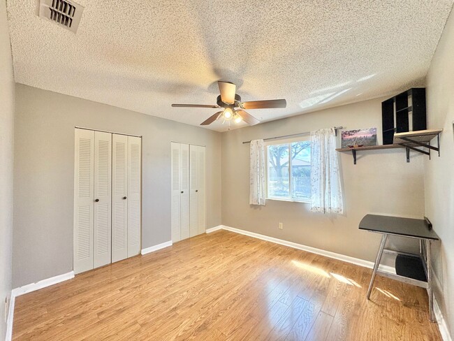 Building Photo - Winter Ridge Condo - Lake Views of Lake Co...