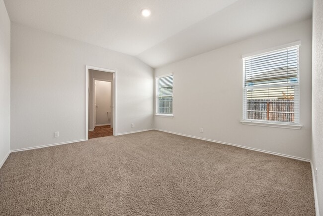 Building Photo - 2 Week Free Move-In Incentive! Modern 3/2 Home | Open Living | Private Primary Suite Retreat