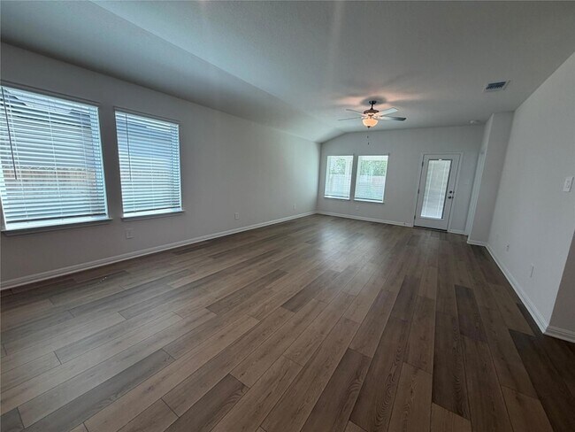 Building Photo - 180 Coopers Hawk Crst