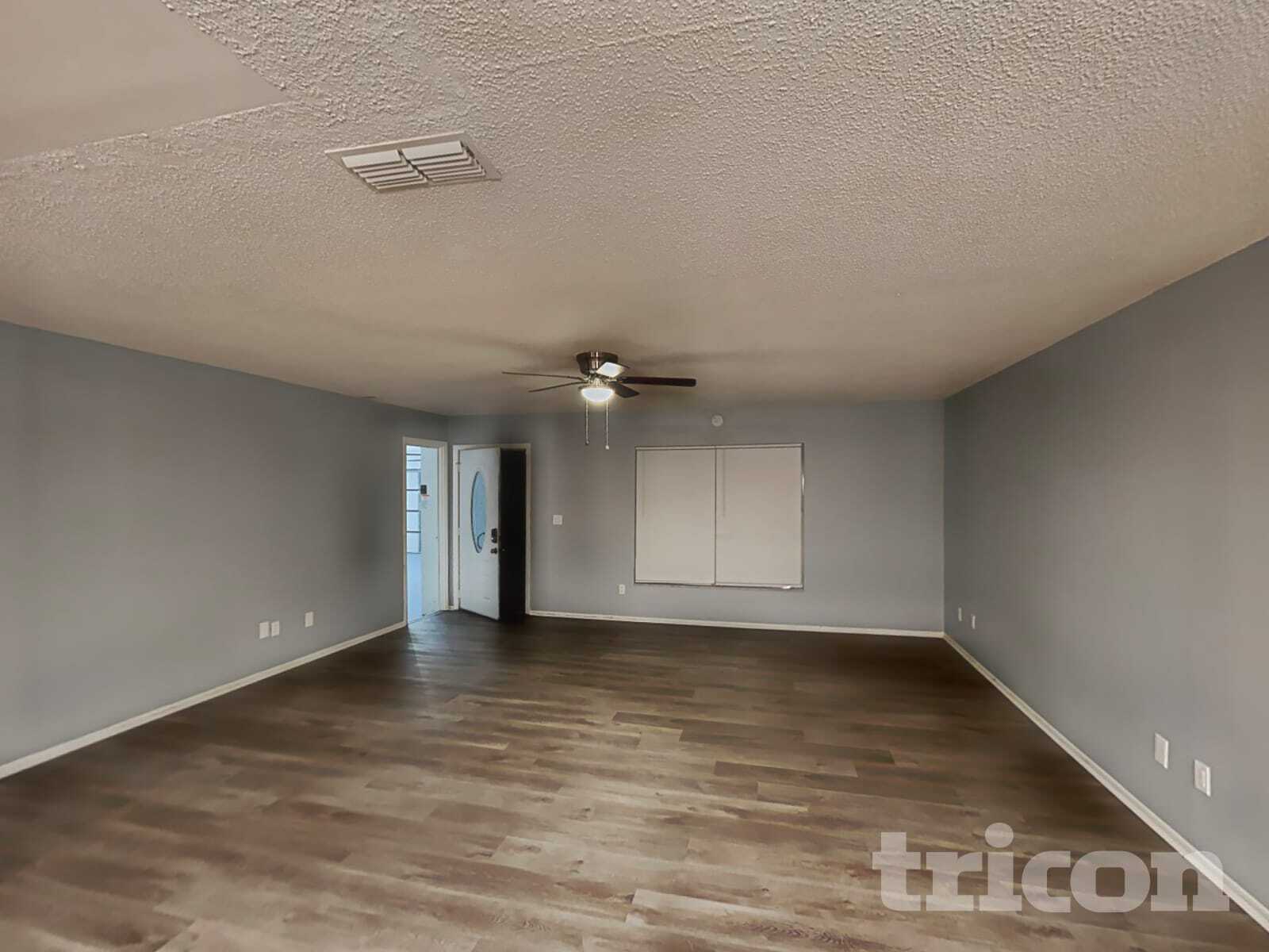 Building Photo - 1913 Hudson Ct