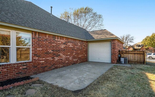 Building Photo - Immaculate home in Sawgrass at Bailey Ranch!