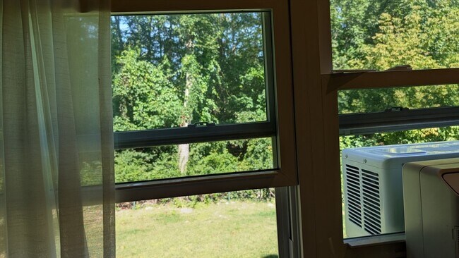 Building Photo - 45 Fottler Rd