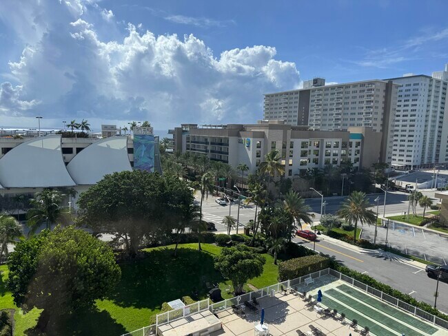 Building Photo - 201 N Ocean Blvd