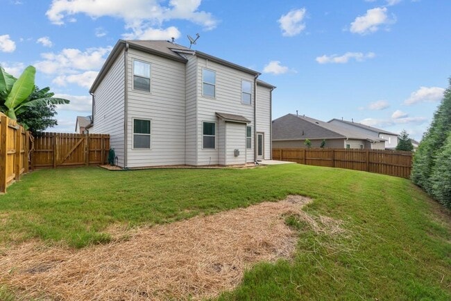 Building Photo - 5155 Roseman Trail