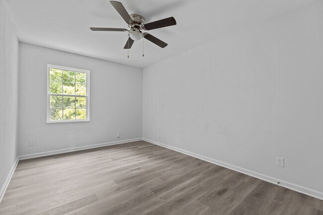 Building Photo - 2128 S Roxboro St