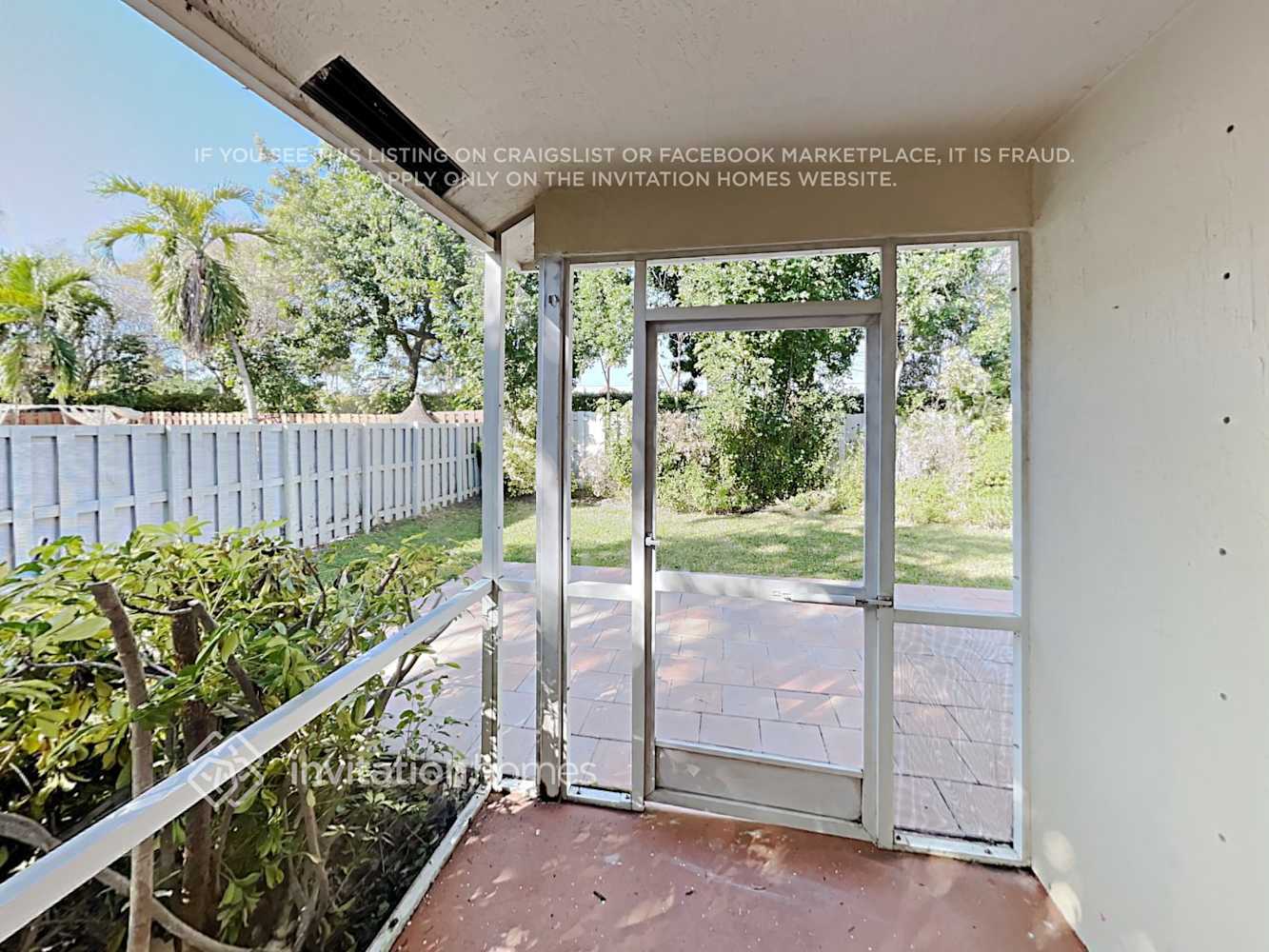 Building Photo - 6005 NW 45th Way