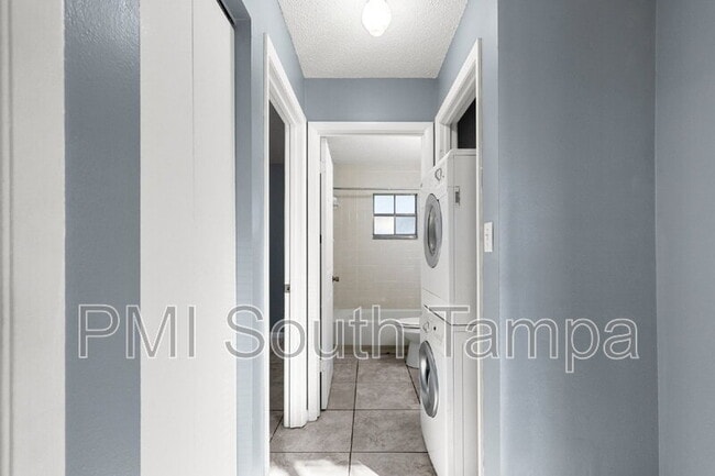 Building Photo - 9950 US-98