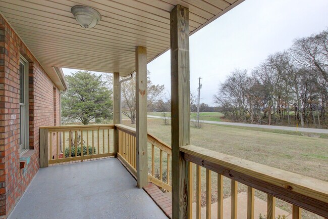 Building Photo - 2481 Clarksville Rd
