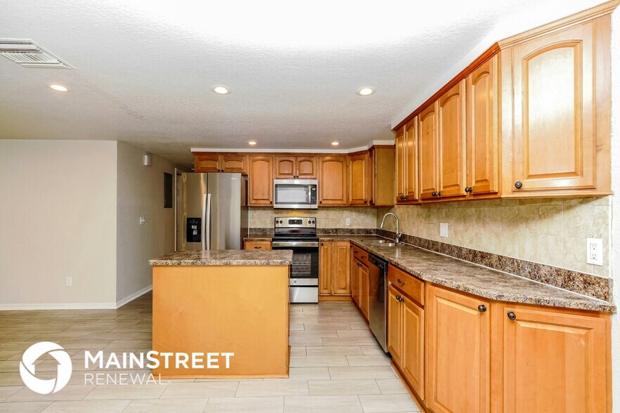 Building Photo - 2421 Harvard Rd