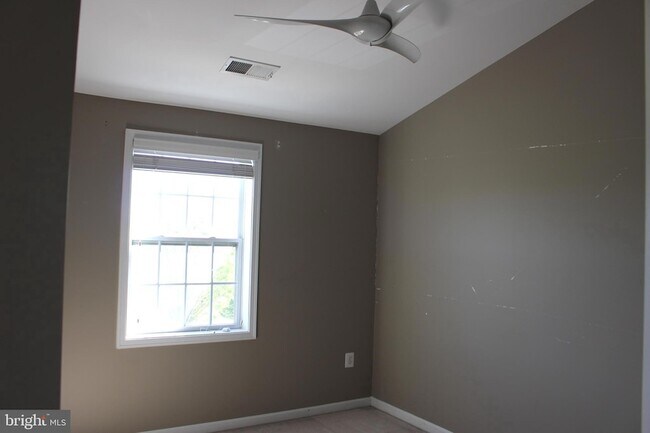 Building Photo - 23261 Carters Meadow Terrace