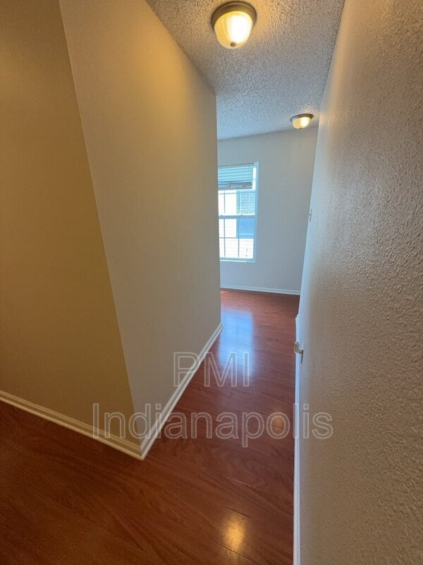 Building Photo - 12120 E 141st St