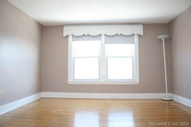 Building Photo - 860 Orange St