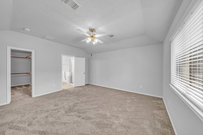 Building Photo - 5418 Timber Quail Dr