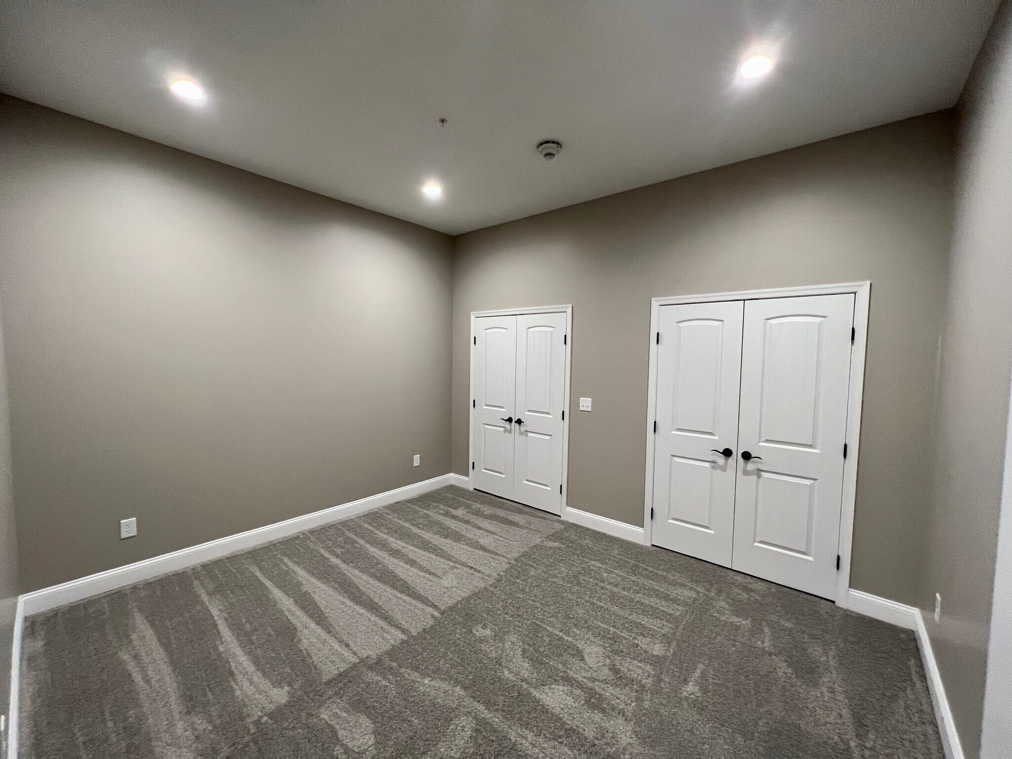 Building Photo - 409 Lackawanna Ave