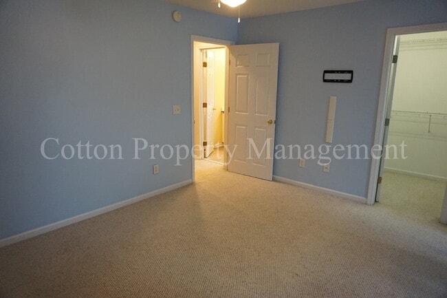 Building Photo - 7511 Promontory Ct