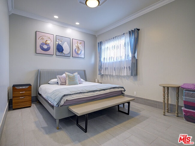 Building Photo - 7800 Veragua Dr